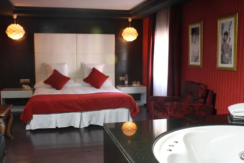 Hotel Anos 50 Torremolinos 2*,